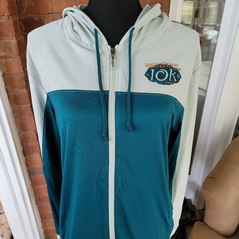runDisney zip-up jacket (NWOT)